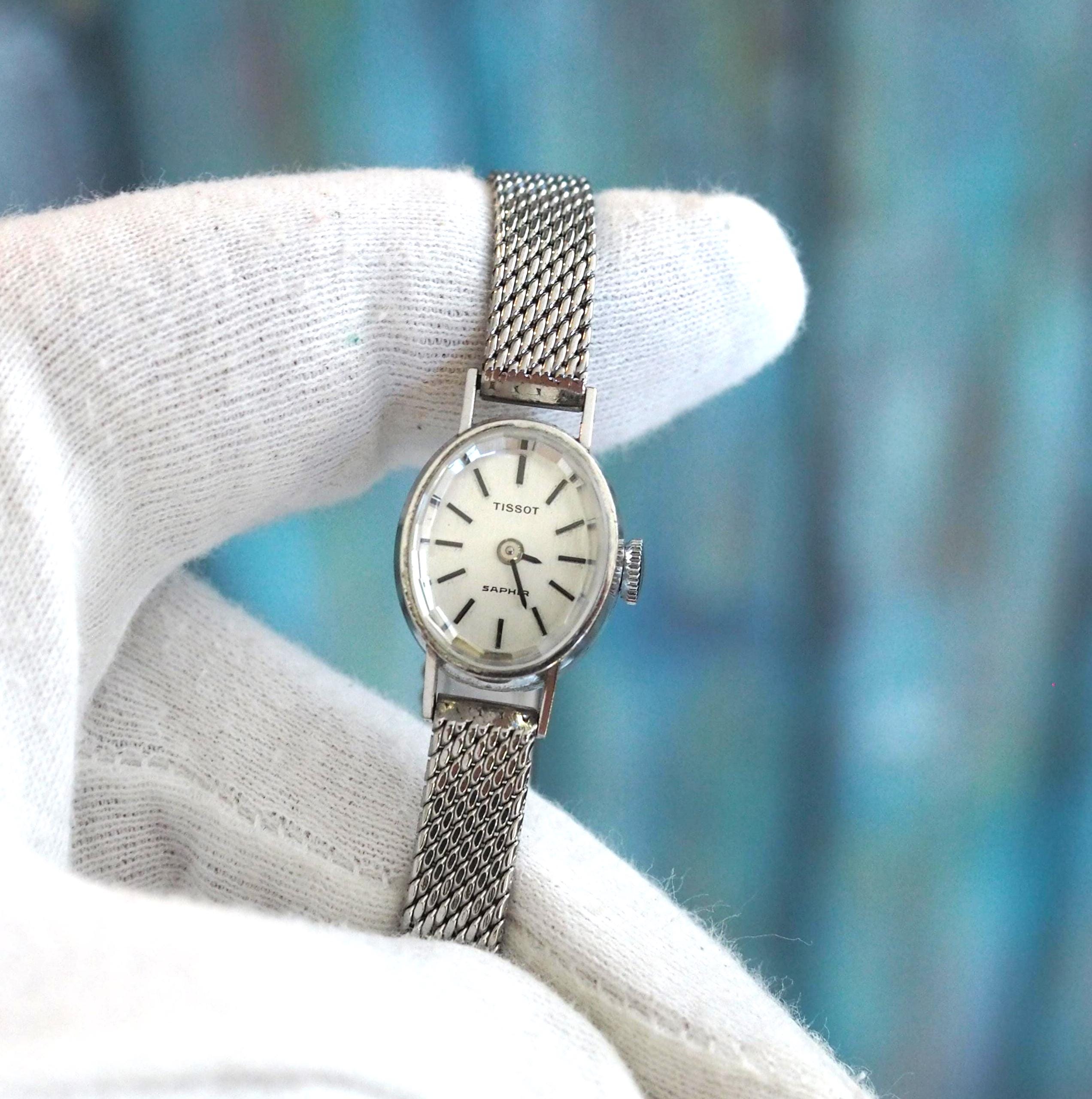 Vintage Tissot Ladies Mechanical Watch 15x17mm Sapphire Crystal