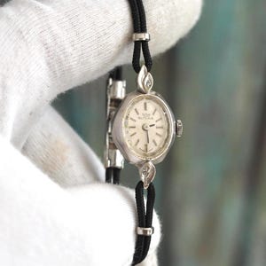 Vintage Glycine Ladies Art Deco Watch 14x19mm | Mechanical Wind-Up | Factory Set Diamonds