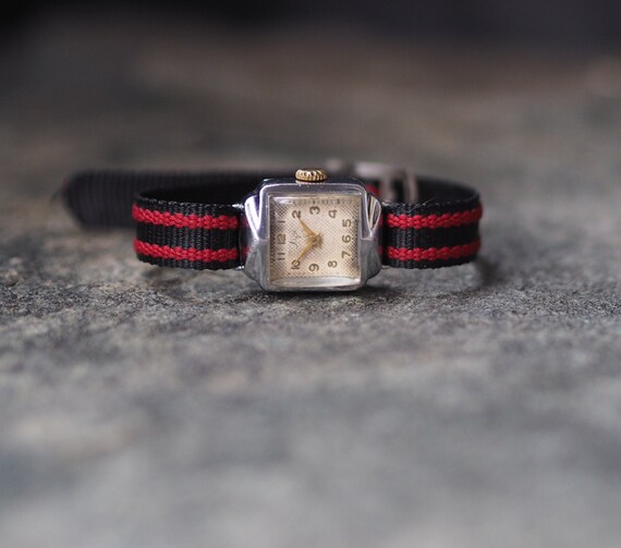 luch, Art deco watch, 1950's USSR Art Deco ladies