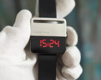 Reloj LED Cheifel Paris: un reloj digital retrofuturista