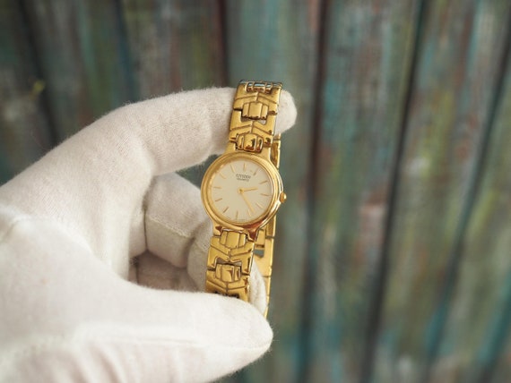 CITIZEN - Japanese Quartz Women's Watch , Vintage Women's Watch