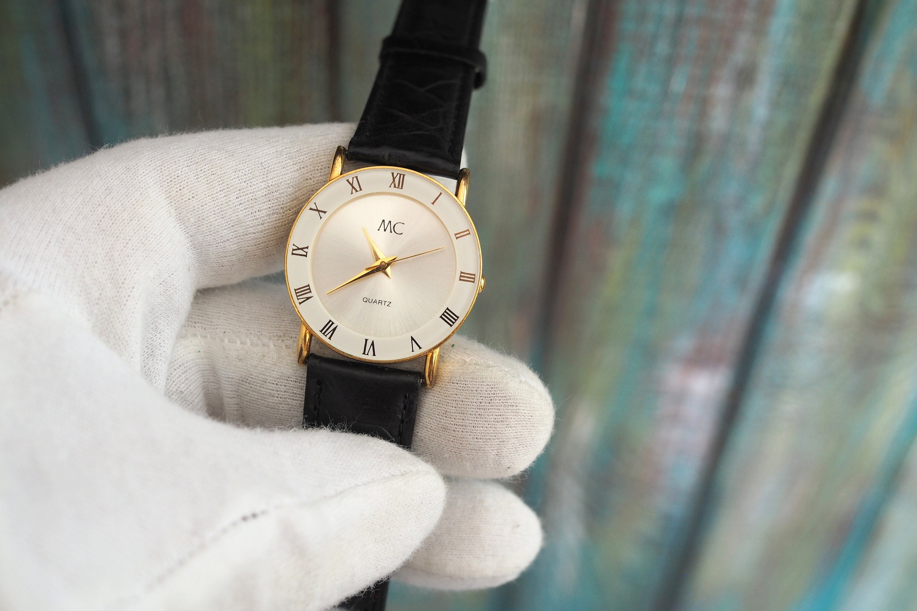 Orologio al quarzo va avanti clearance