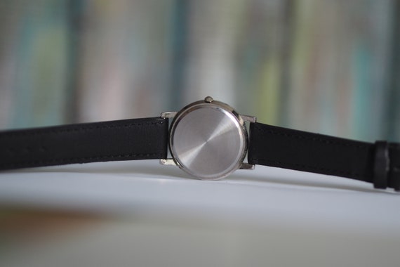 GENEVES -  quartz women's  Watch ,  vintage quart… - image 2