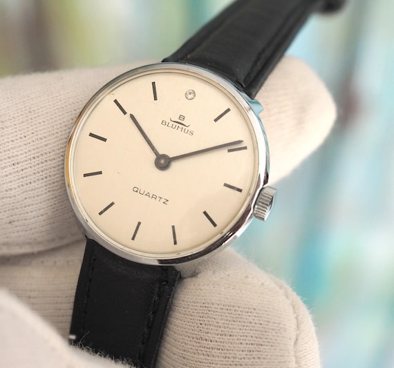 Limit Orologio analogico da donna al quarzo con cinturino blu e quadrante bianco 60201