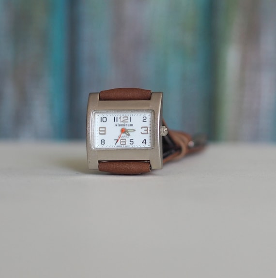 Montre Bracelet Femme RADIANT Quartz Aluminium Marron - Neuve Avec étiquettes - Affichage à Aiguilles