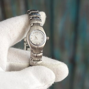 Orologio al quarzo da donna Citizen Prestige - Cristallo zaffiro, scatola e documenti originali, vintage anni 2000