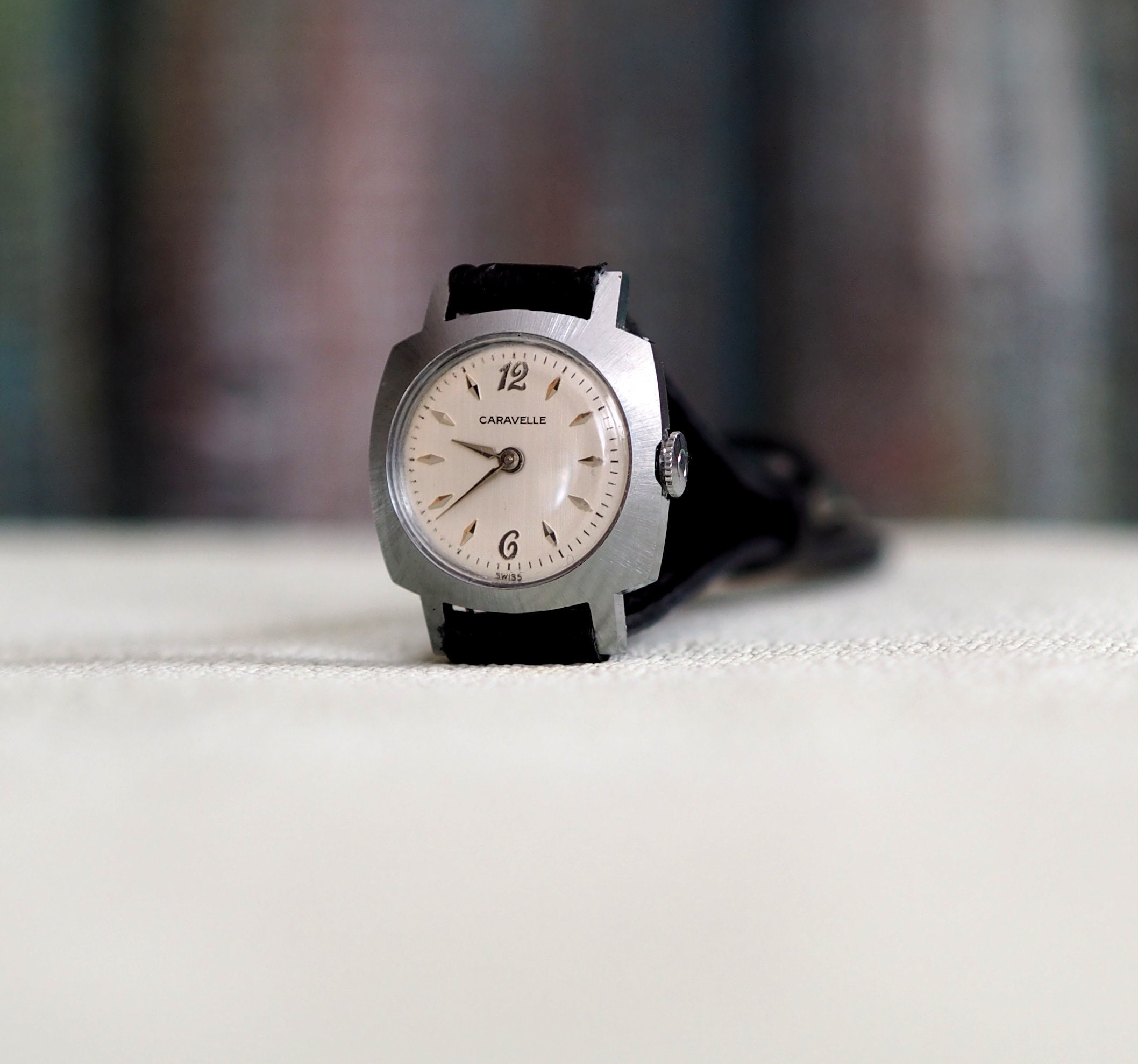 Caravelle par Bulova Montre suisse des ann es 1970 pour femme