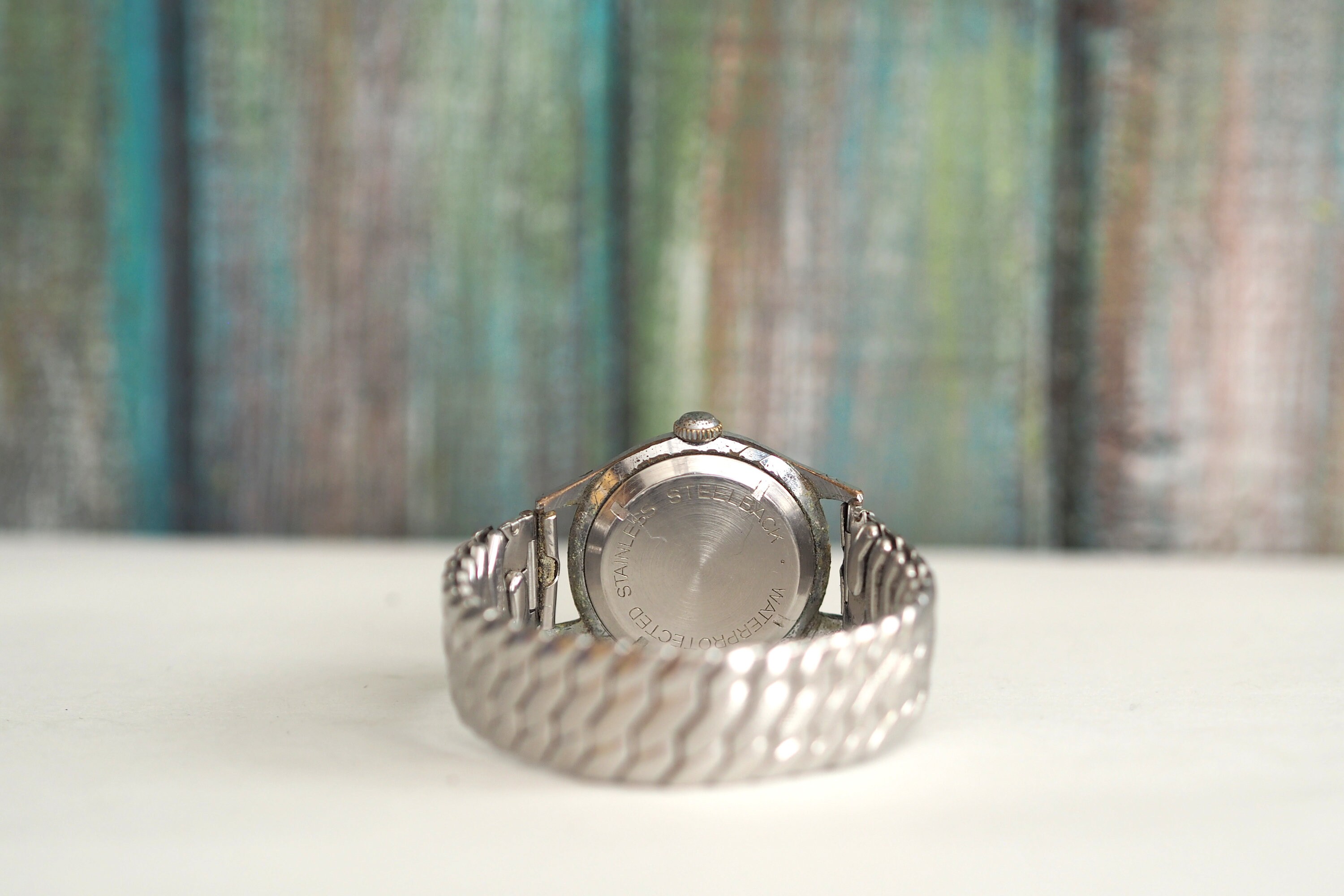 【1950年代】OSCO PARAT ドイツ製 金張り ヴィンテージ手巻き腕時計 1950年代】OSCO PARAT ドイツ製 金張り ヴィンテージ手巻き腕時計 2025