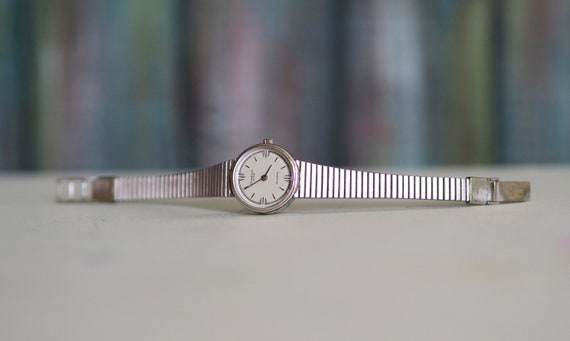 1980-90er deutsche Quarz Damenuhr DUGENA Vintage Quarz Damenuhr