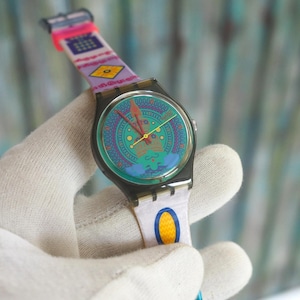 Vintage Swatch Watch GZ115 &quot;Maharadja&quot; – 1990s Pop Art Design – 34mm Swiss Quartz – Mint Unworn with Case