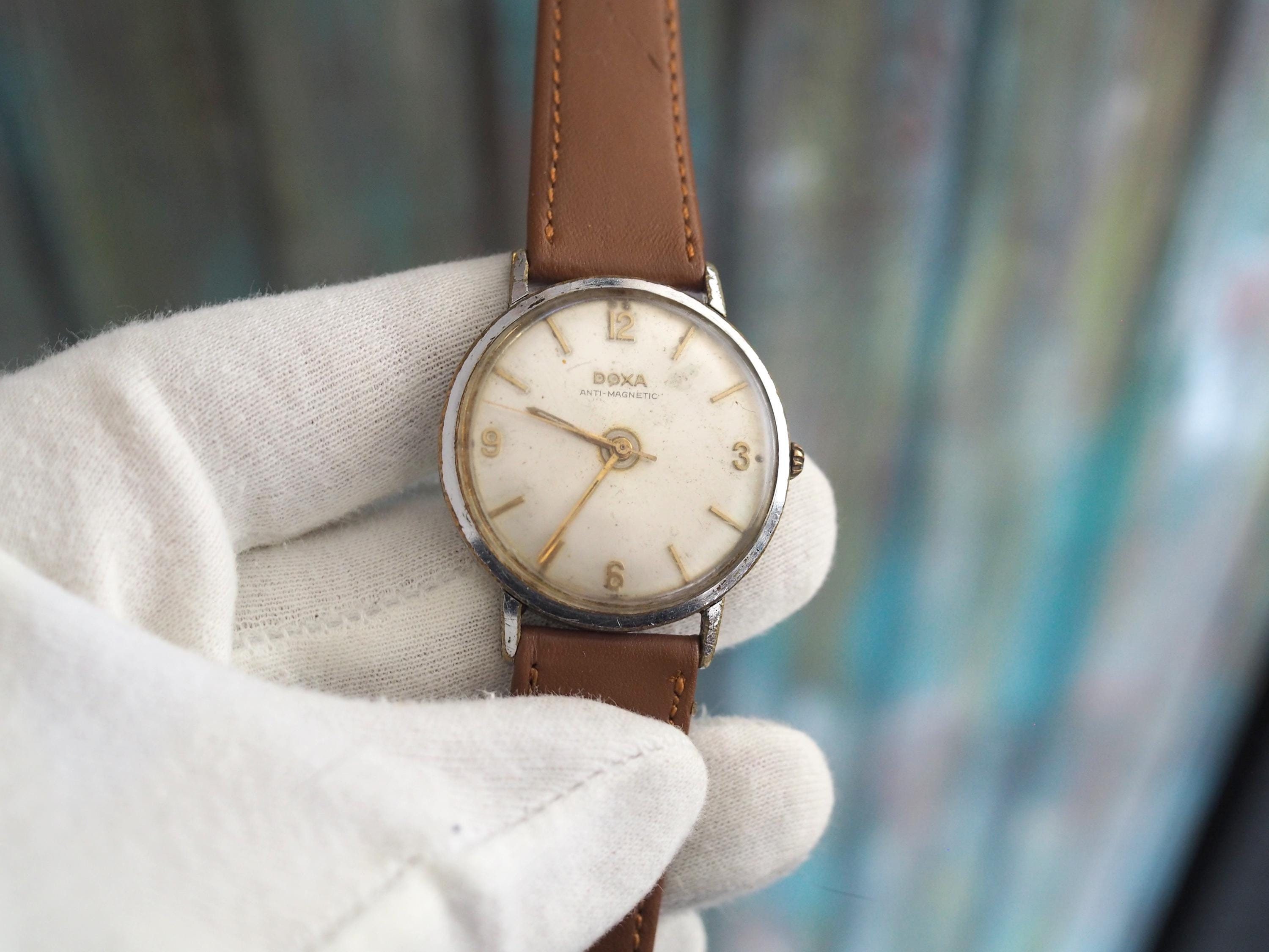 【人気ショップが最安値挑戦！】 DOXA - スイス製Doxa腕時計 1950年代の機械式巻き上げ式腕時計 アナログ（手巻き）
