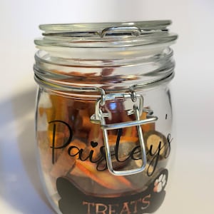 Personalized Pet Treat Jar Decal: Dog & Cat Sticker