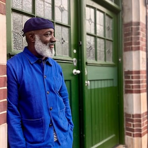 Tweedelig Frans werkkleding pak - Bugatti blauw katoen met vervaagde visgraatmotief - Franse stijl jaren 60