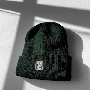 Knitted Bottle Green WOLF Beanie Hat - Military Surplus