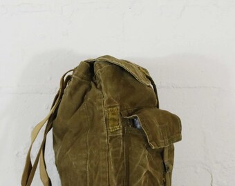 希少な60年代軍用リュックサック - ブラウンコットンキャンバス