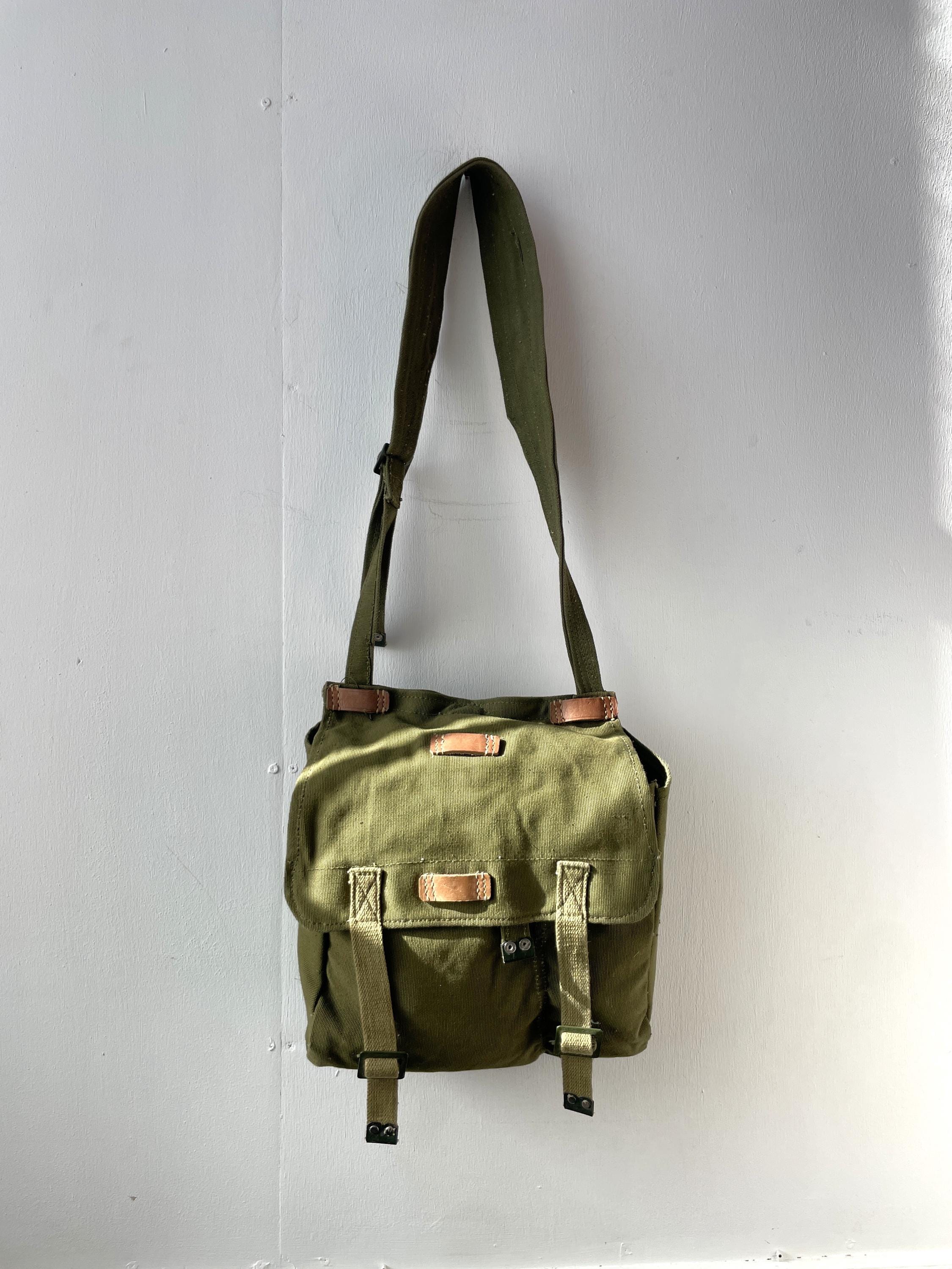 Vintage Shoulder Messenger Bag - European 1970s Canvas Satchel - Cotton - Army Green