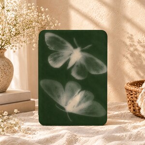Green Moths Kindle Case for Paperwhite SG M2L4EK 6.8", Paperwhite 12th SA569P 7", Colorsoft SA59CP, Kobo Clara Color BW Protective Case