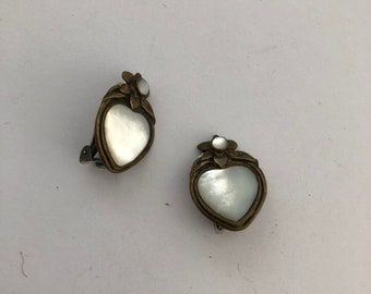 Vintage Retro 80s Mother of Pearl Handmade Heart Shaped Clip on Earrings