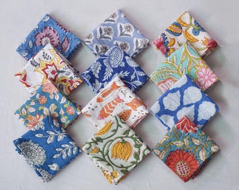 Lot de 100 serviettes de table en tissu assorties, imprimées à la main, style bohème, en coton, réutilisables, à mélanger et assortir.