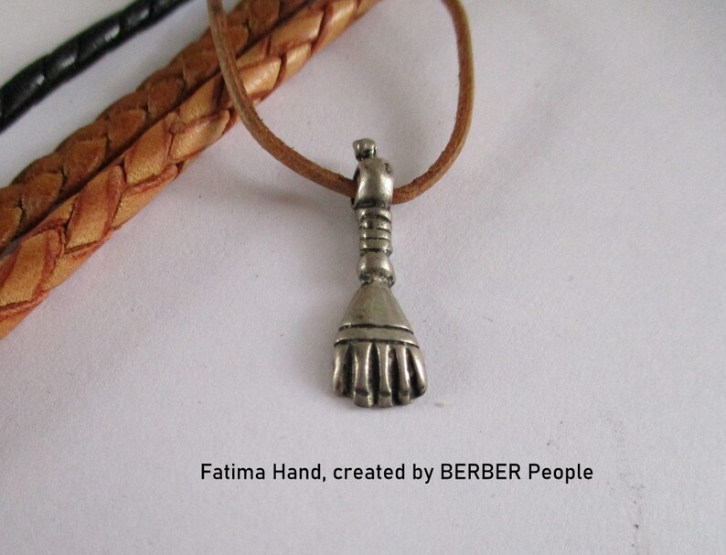 old Tuareg Cross Hand Fatima Sterling Silver Amazigh Pendant Filigree Islam Nomads Bedouin Morocco Maroc Marrakech