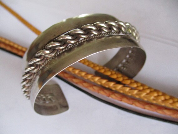 Sterling silver bangle bracelet Egypt Arabic Dubai