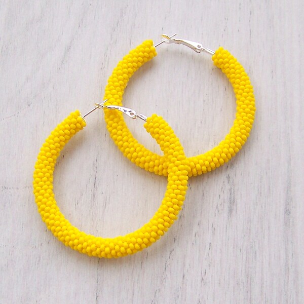 SMALL GLASS BEAD HOOP EARRINGS - YELLOW main image 1
