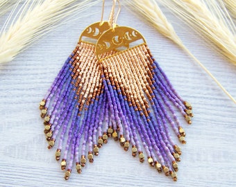 Long bohemian beaded fringe earrings made of miyuki Delica beads, ombre gold, bronze and purple shades statement earrings with brass cubes