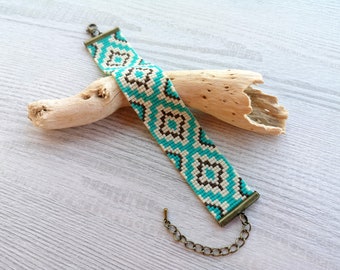 Geometric ethnic print bracelet, Adjustable Miyuki Delica beads bracelet, woven loom square stitch jewelry, boho seed bead flat bracelet