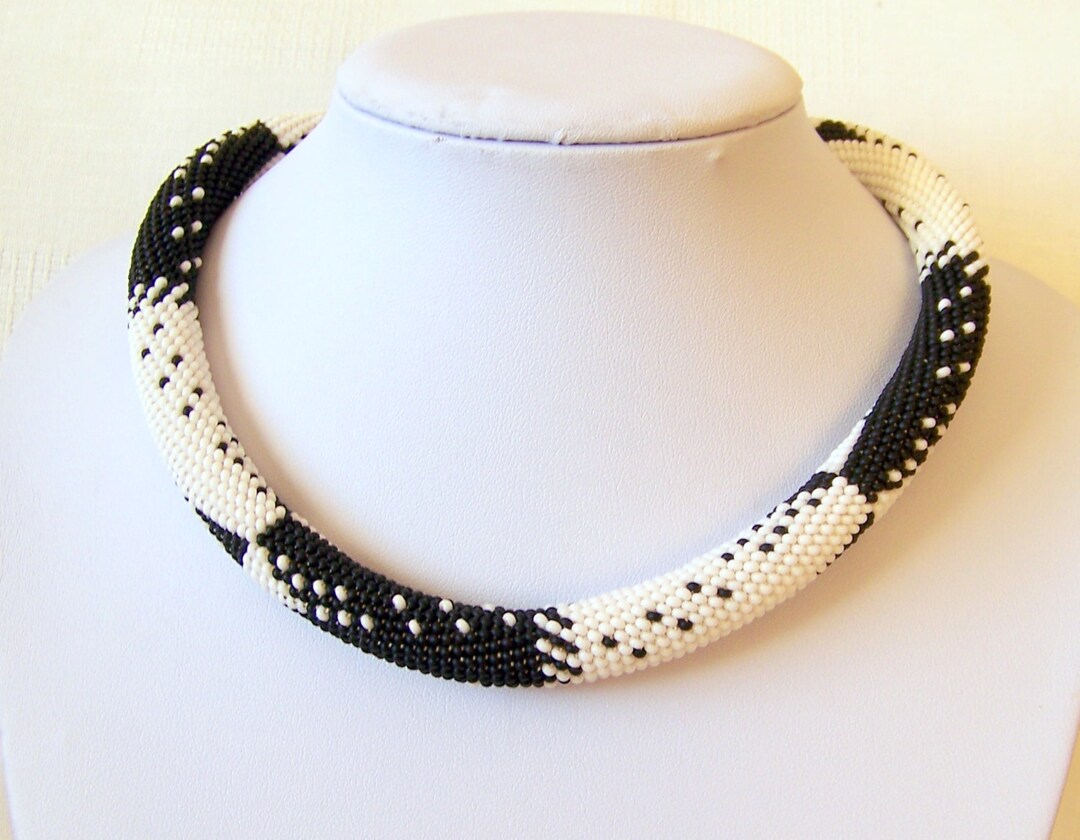 Classic Beaded Crochet Rope Necklace Beadwork Necklace Etsy