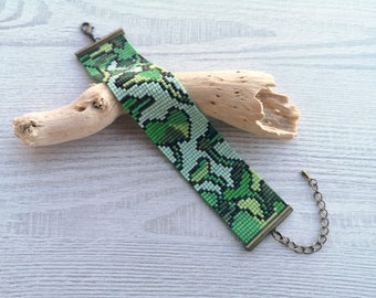 Lily pad bracelet, Light Lake flora woven loom square stitch Adjustable Miyuki Delica beads bracelet, Floral plants leaves flat bracelet