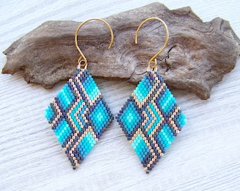 Diamond Shaped Bead Rhombus Earrings, Beaded Earrings, Geometric blue turquoise Bead Earrings, Boho earrings, Miyuki Delica Beads Earrings