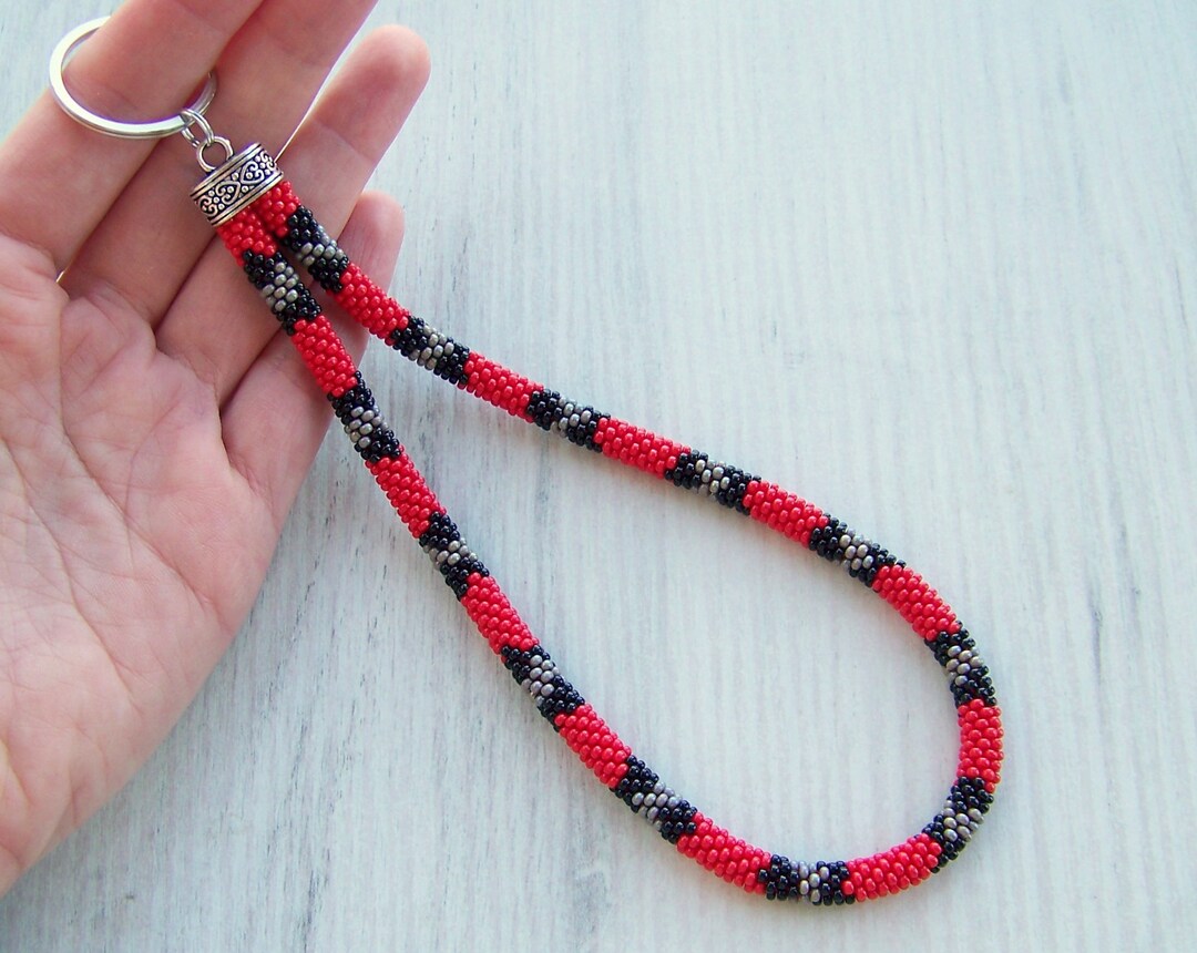 Beaded Rope Key Beaded Snake Pattern Keychain, Wrist Keychain, Beaded Key Fob, Multi ...