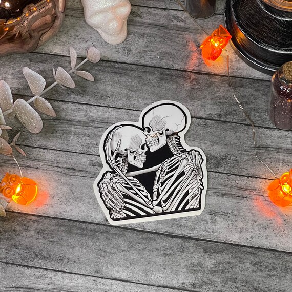 Together Skulls | Lover Skulls | Skeletons Sticker | Vinyl Halloween Sticker | Spooky | Halloween | Lover Skeletons