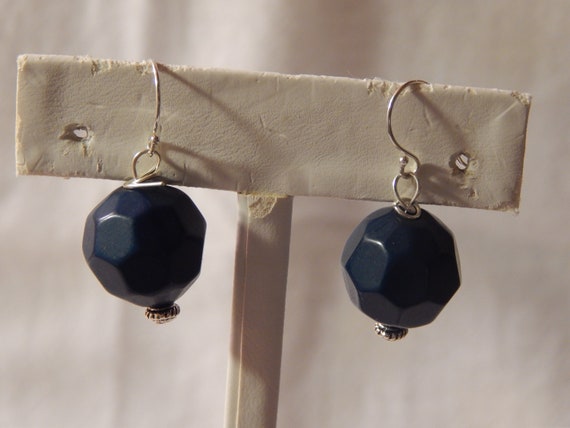 Black earrings for mum girlfriend gift drop earrings gift idea for best friend statement earrings