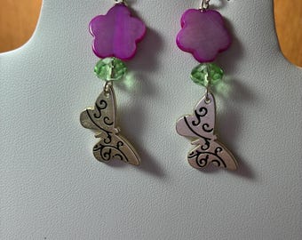 Sliver Color Butterfly Earrings with Pink Flower