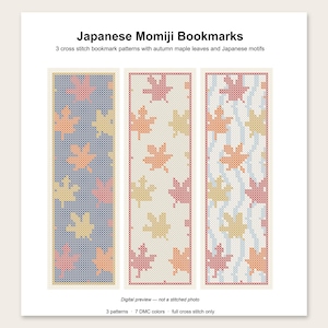 以下が含まれることがあります： Japanese Momiji Bookmarksと題された3つのクロスステッチのしおりパターン。赤、オレンジ、黄色の秋の紅葉が、青、クリーム色、波打つ水色の背景に描かれています。テキストには「3 patterns 7 DMC colors」と記載されています。