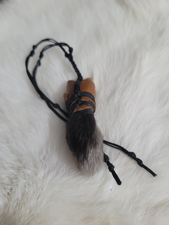 RABBIT FOOT KEY-CHAIN／US VINTAGE Leather Rabbit Foot Keychain - Sustainably Sourced - Front Foot - Etsy