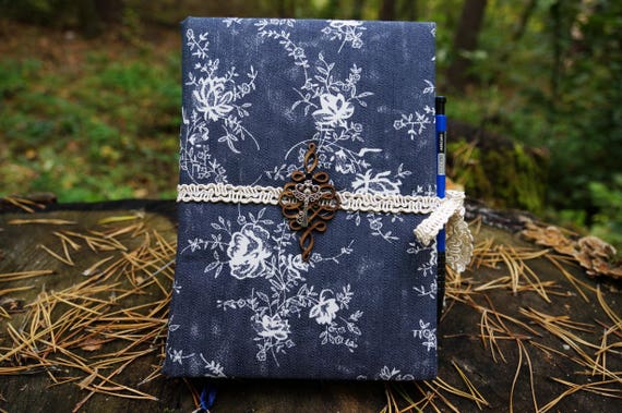 Floral Thick Notebook, Lady memory journal, Devotional journal, Fabric padded notebook, Travel writing journal, Ready gift, Traveler gift
