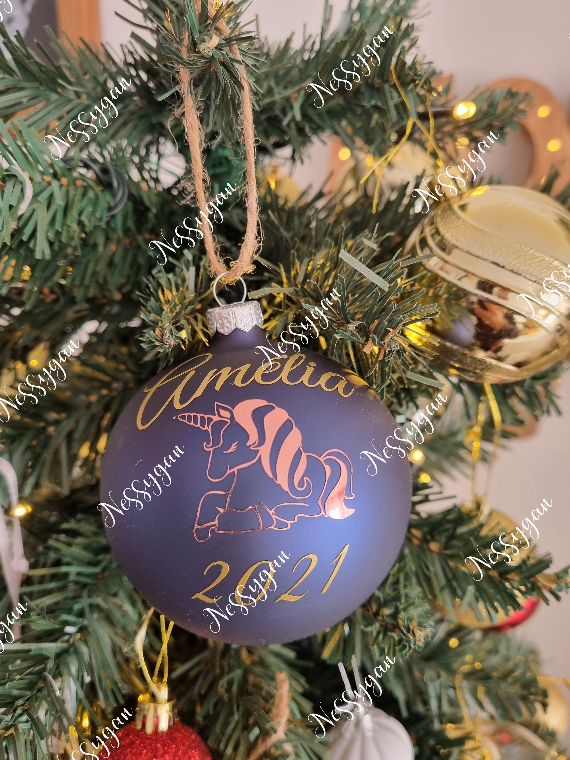 Boule de Noël Licorne Bleue Nuit Personnalisée en Verre avec Prénom - Décoration Mon 1Er Noël