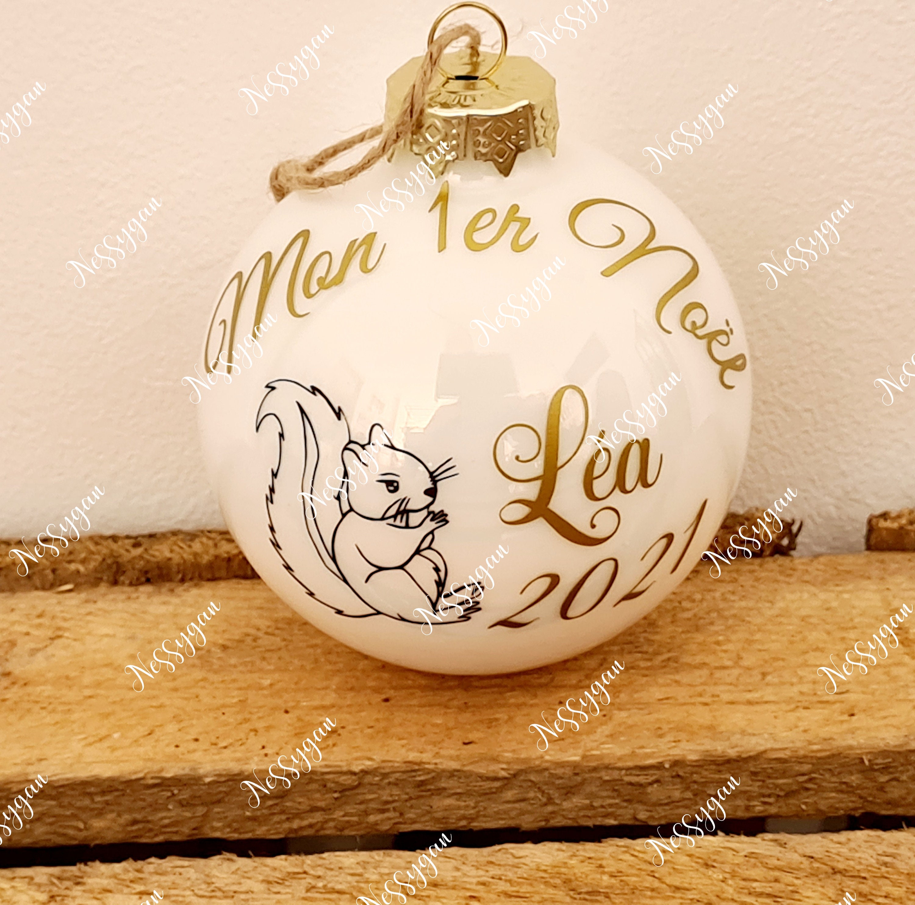 Boule de Noël Écureuil Personnalisée en Verre avec Prénom - Décoration Mon 1Er Noël