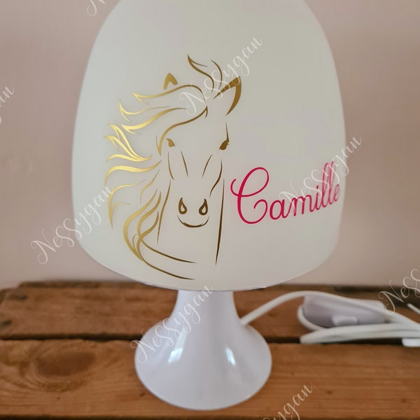 Lampe personnalisée pour enfant avec prénom thème cheval - Cadeau de naissance, Noël, anniversaire