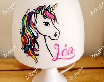 Lampe licorne personnalisée avec prénom pour enfant - Cadeau de naissance, Noël, anniversaire