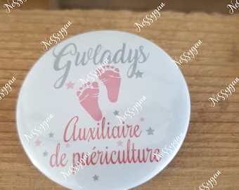 Badge rond personnalisé "petons" pour Infirmière - Aide-soignante, sage-femme, auxiliaire puéricultrice