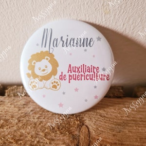 Personalized round lion badge for Nurse - Nursing assistant, midwife, childcare assistant