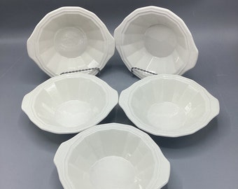 Homer Laughlin China Dover Shape Colonial White Pattern Tab Handled Lugged Cereal Soup Bowls - set of 5 - Shipping Included