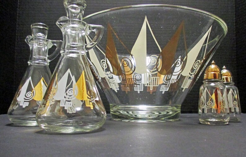 Cruet Set with Lids and Salt and Pepper Set Large Salad Serving Bowl with Gold and White Atomic Spade Design Gay Fad Hazel Atlas Glass