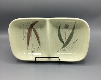 Franciscan Cina-Trio Design Metropolitan Shape-Divided Vegetable Bowl with Hidden Signature Esta - 1950s - Shipping Included