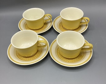 Royal USA China Cavalier Casablanca Pattern Floral - Set of 4 Cups and 4 Saucers - Shipping Included