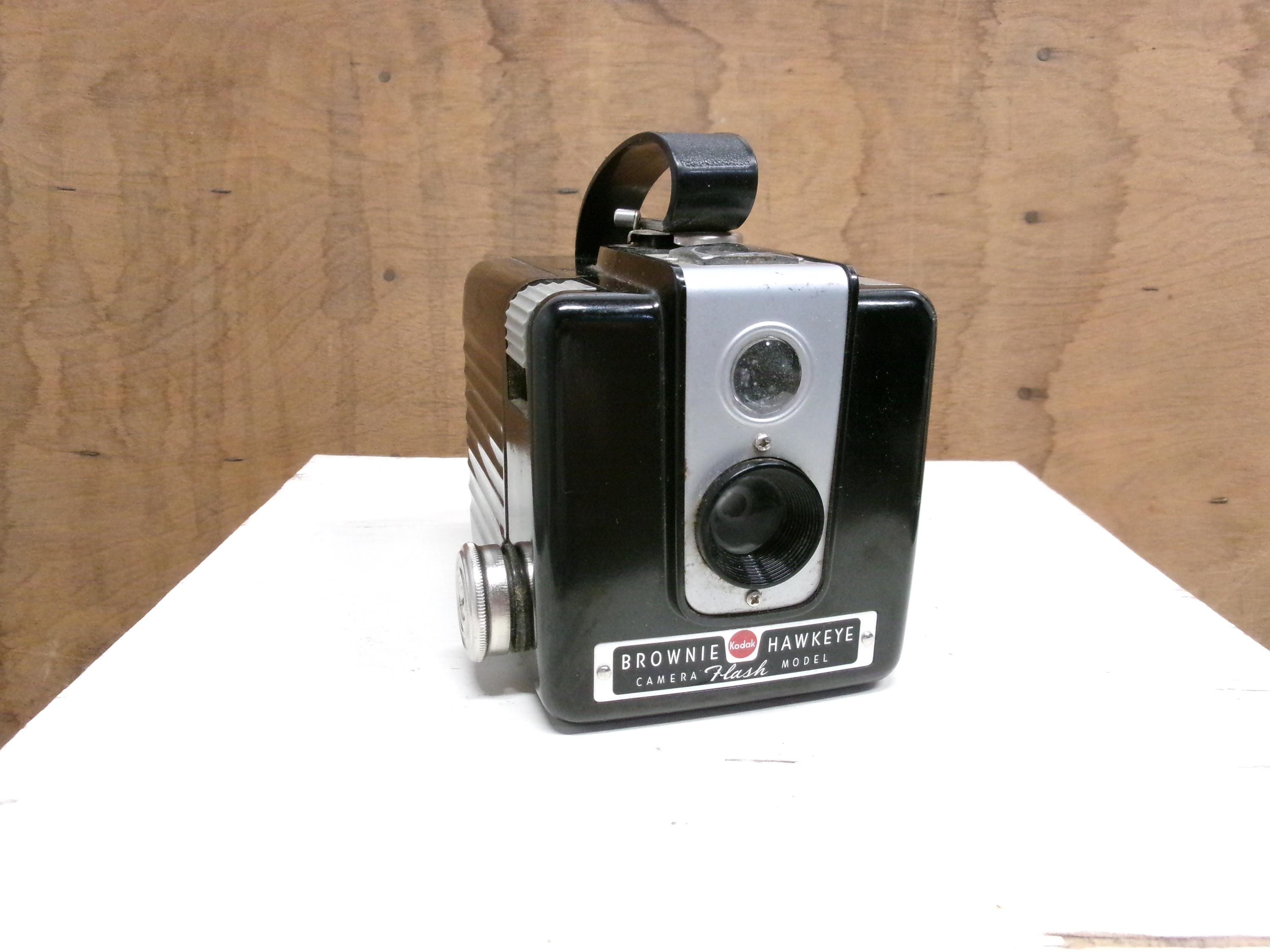 ブラウニー ホークアイ ビンテージ カメラ Vintage KODAK Brownie Hawkeye Camera #175 | eBay