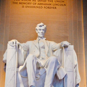 Abraham Lincoln Statue